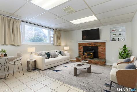 166 Round Hill Road Naugatuck CT 06770