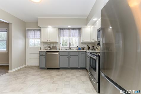 166 Round Hill Road Naugatuck CT 06770