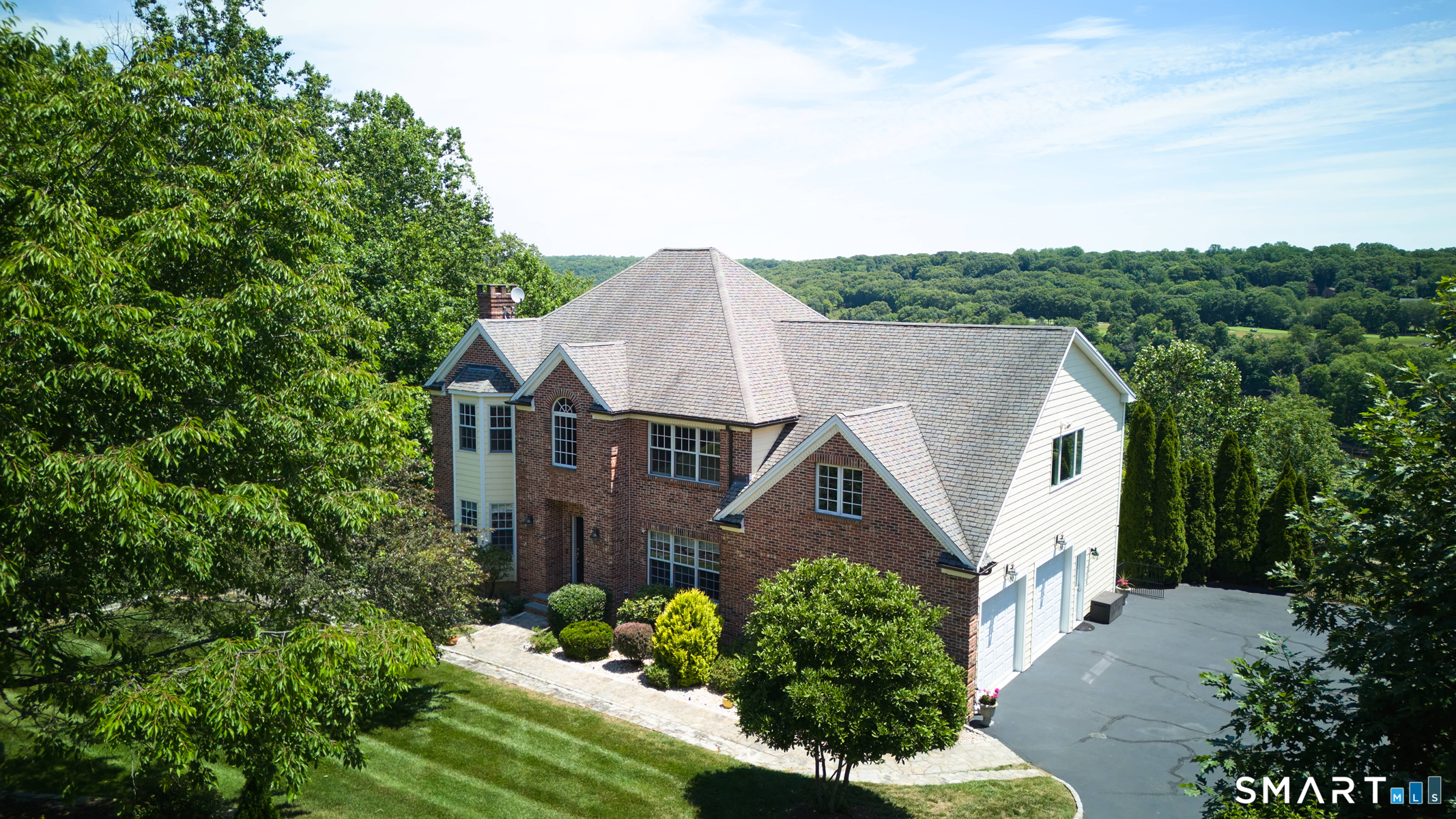 4 Nature Lane Shelton CT 06484