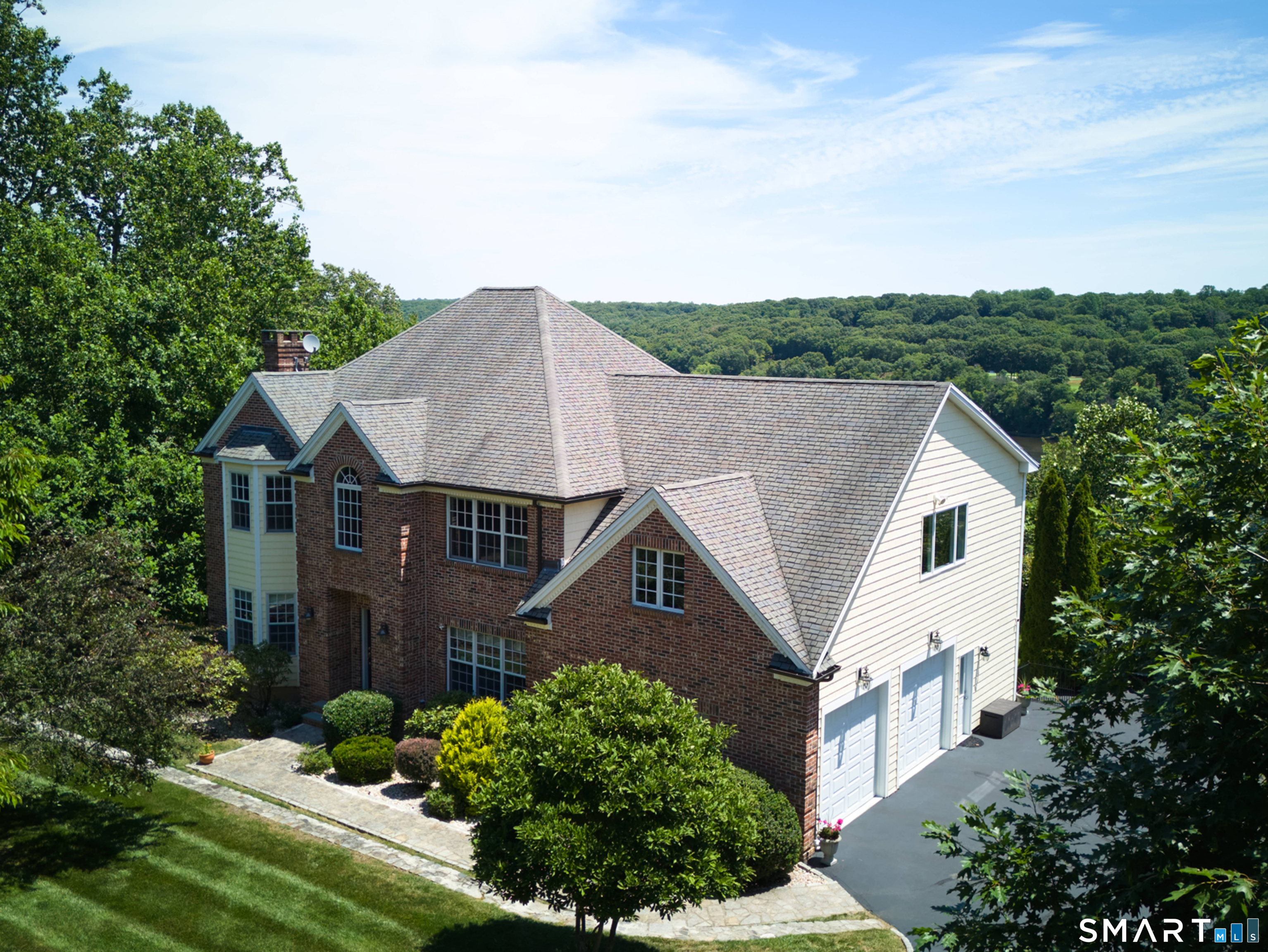 4 Nature Lane Shelton CT 06484