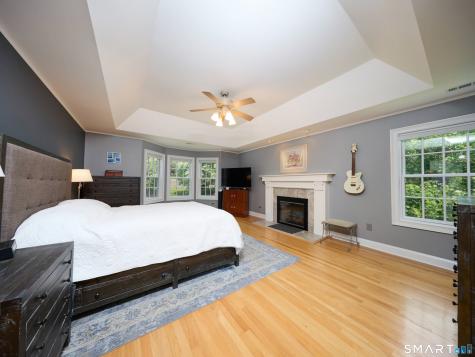 4 Nature Lane Shelton CT 06484