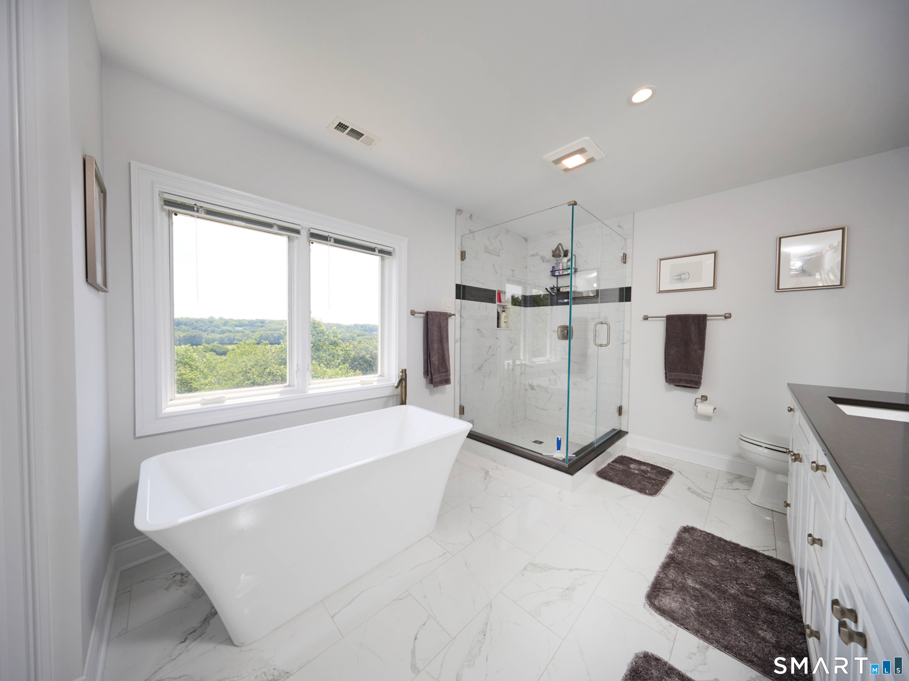 4 Nature Lane Shelton CT 06484