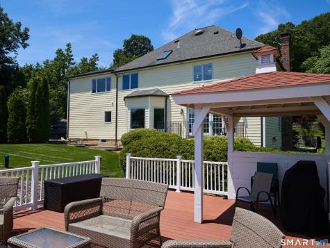 4 Nature Lane Shelton CT 06484