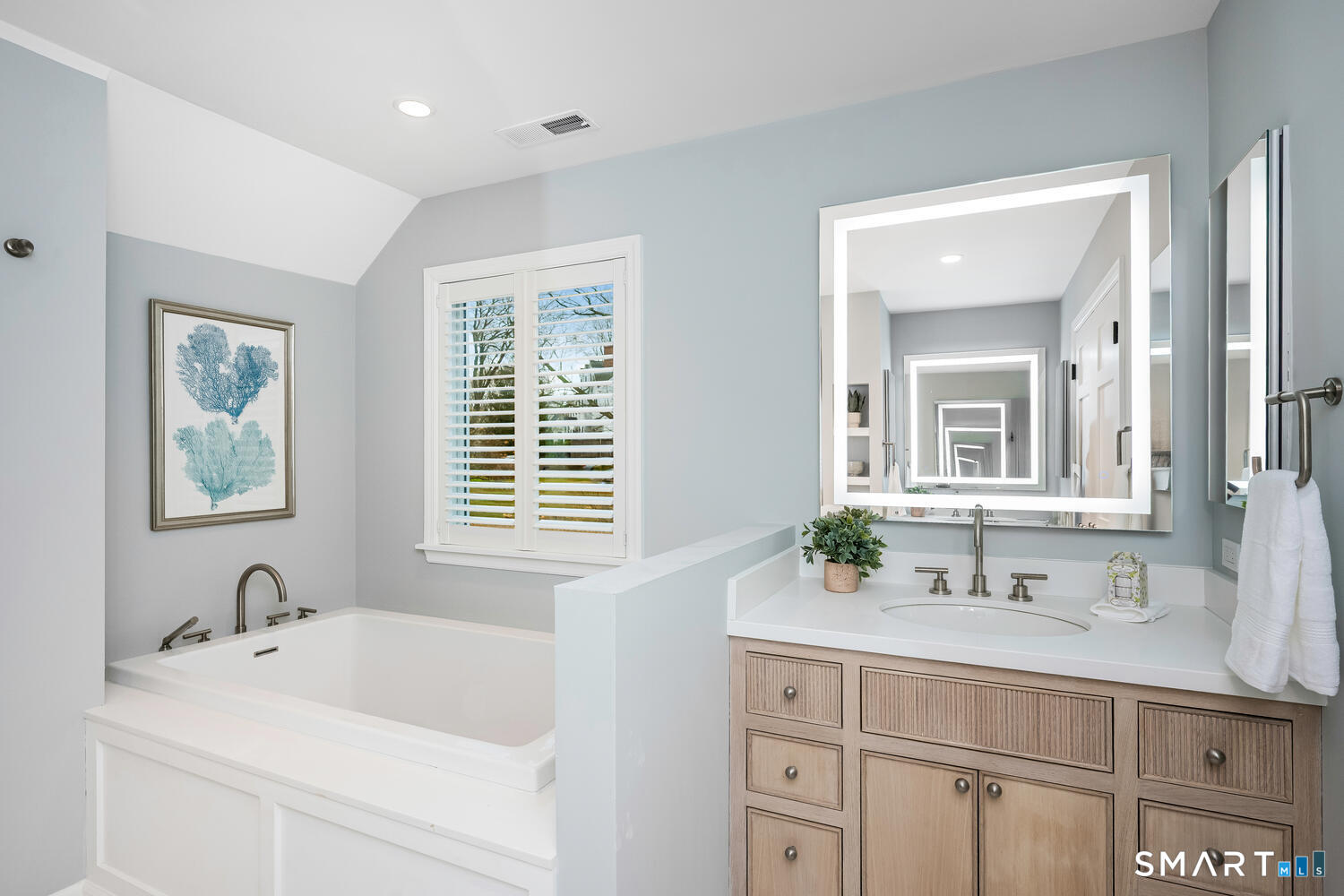 29 Walmsley Road Darien CT 06820