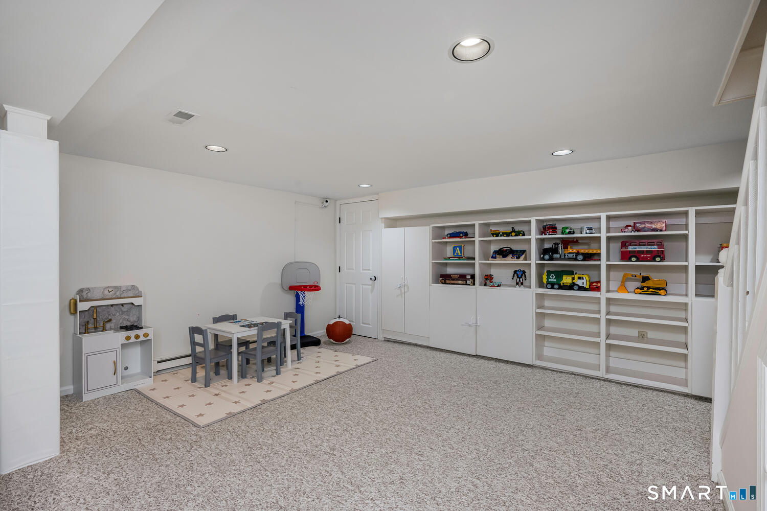 29 Walmsley Road Darien CT 06820