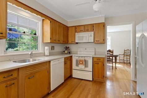 1090 Galloping Hill Road Fairfield CT 06824