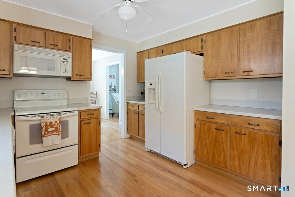 1090 Galloping Hill Road Fairfield CT 06824
