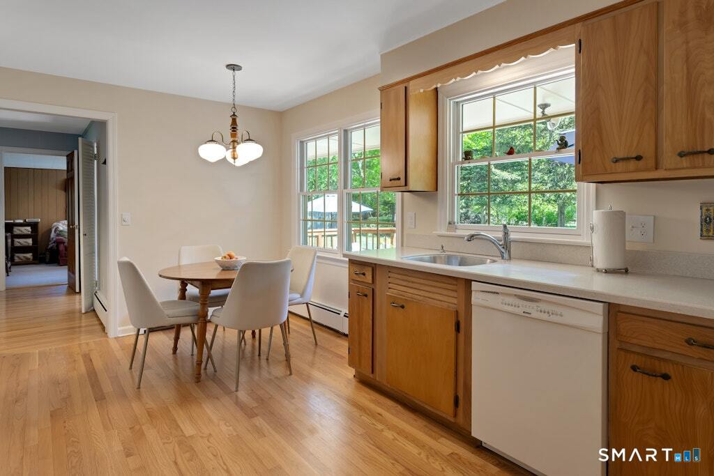 1090 Galloping Hill Road Fairfield CT 06824