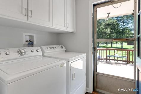 1090 Galloping Hill Road Fairfield CT 06824