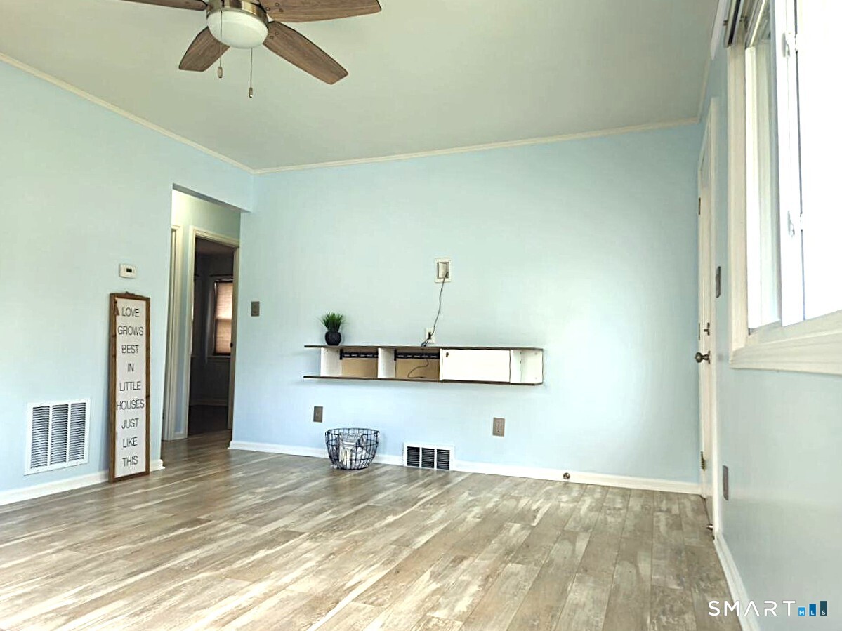 102 Carol Drive Bristol CT 06010