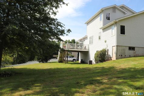 2 Metacomet Drive East Granby CT 06026