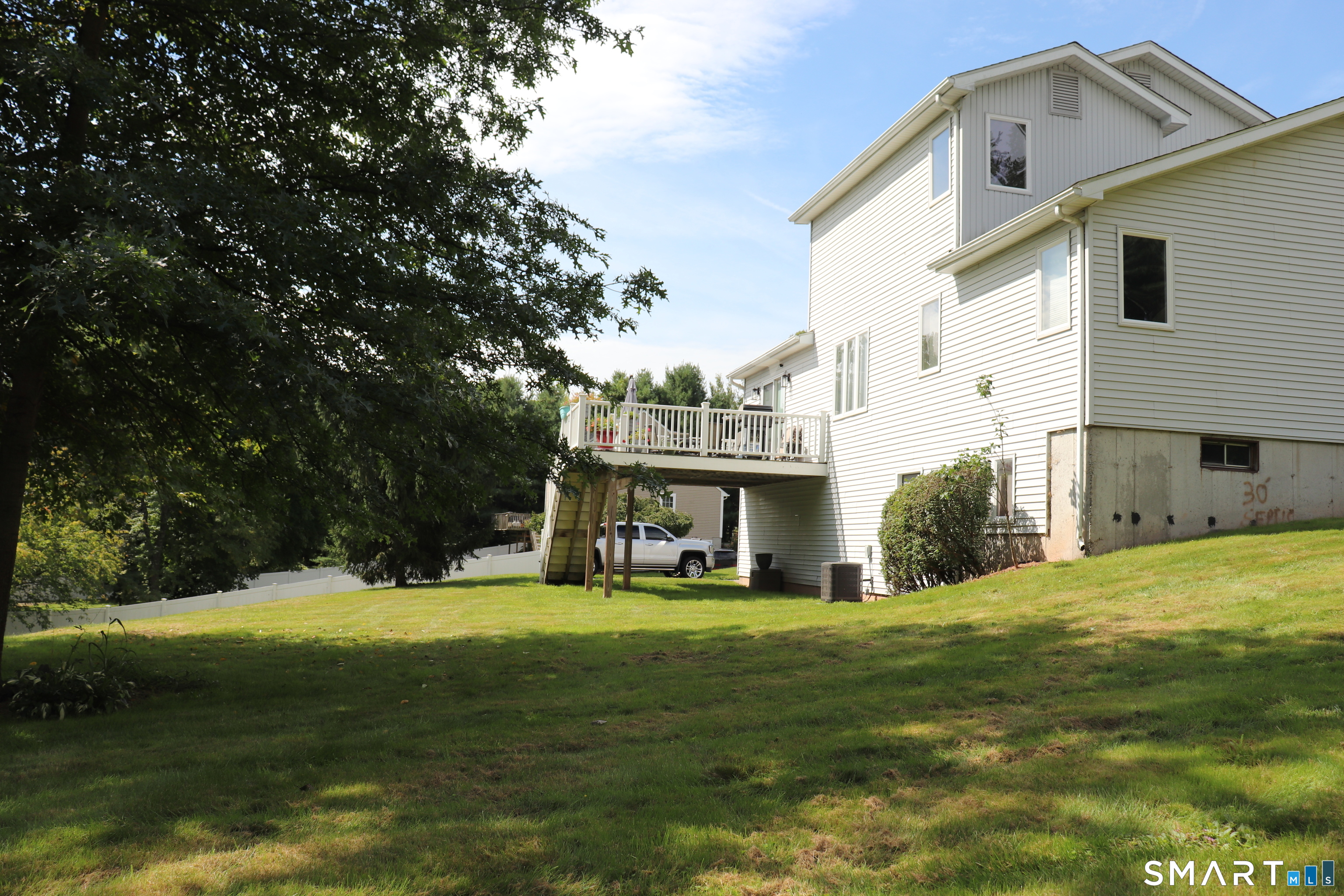 2 Metacomet Drive East Granby CT 06026
