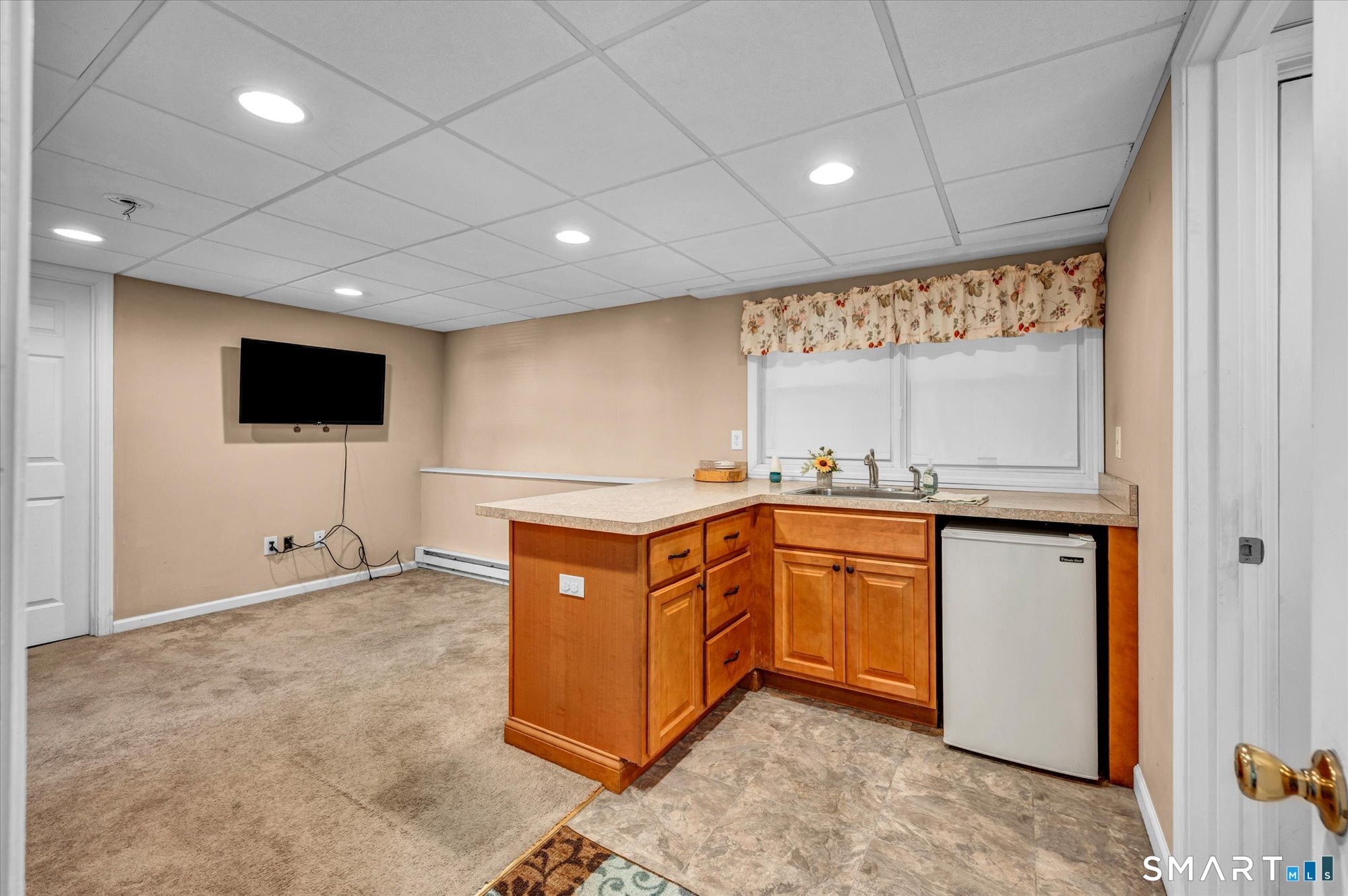 30 Montano Road Enfield CT 06082
