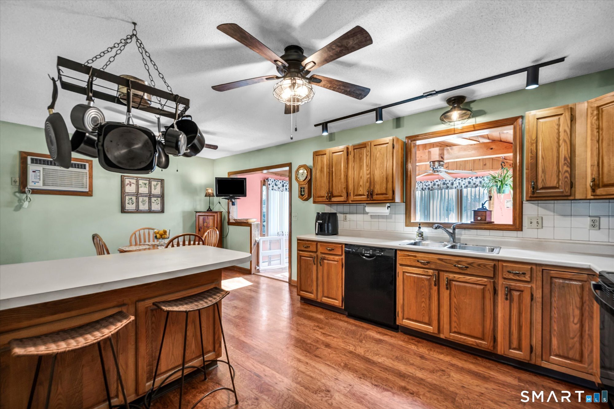 30 Montano Road Enfield CT 06082