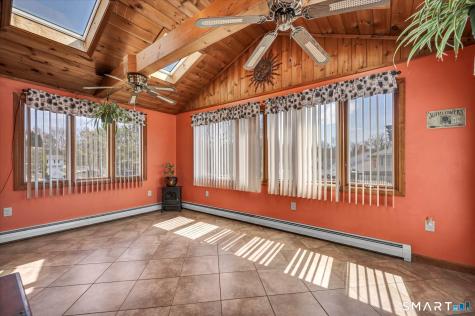 30 Montano Road Enfield CT 06082