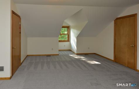 53 Holbrook Road Seymour CT 06483