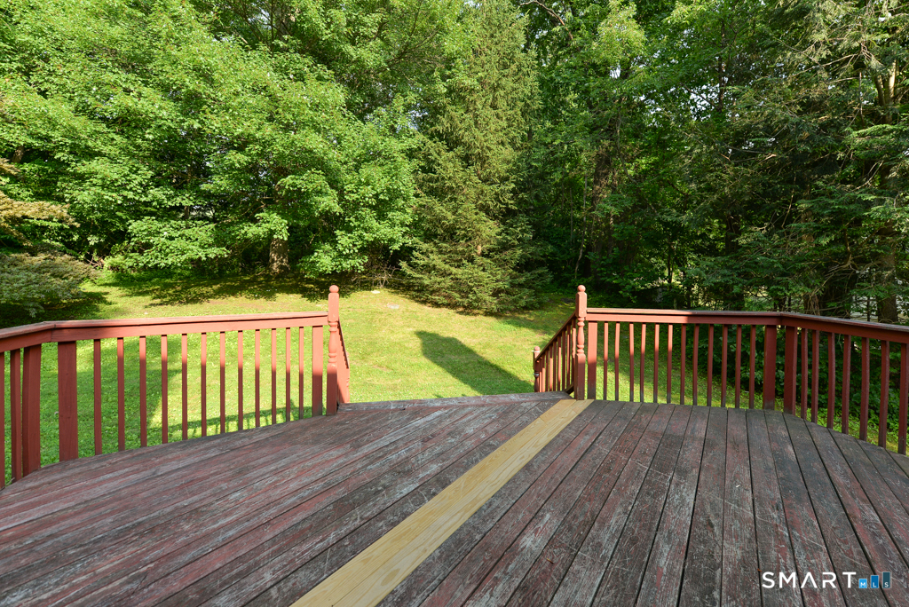 53 Holbrook Road Seymour CT 06483