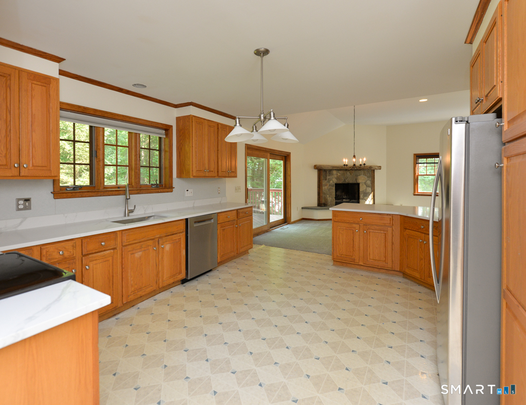 53 Holbrook Road Seymour CT 06483
