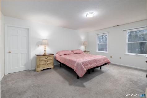 90 Fenn Road Middlebury CT 06762