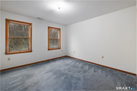 90 Fenn Road Middlebury CT 06762