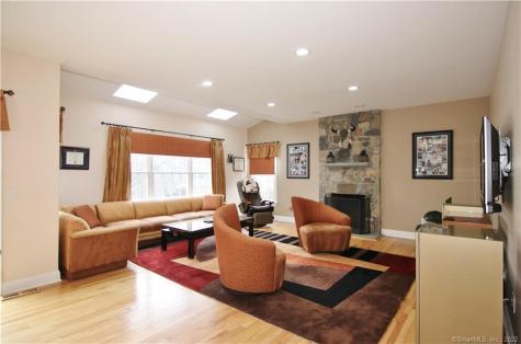 37 West Rock Trail Stamford CT 06902