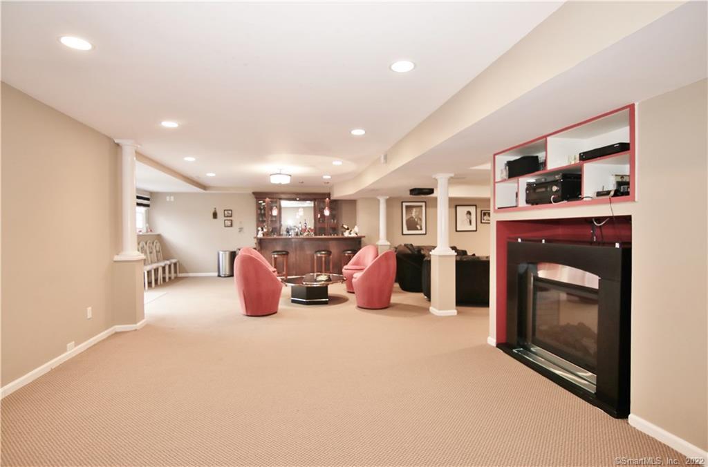 37 West Rock Trail Stamford CT 06902