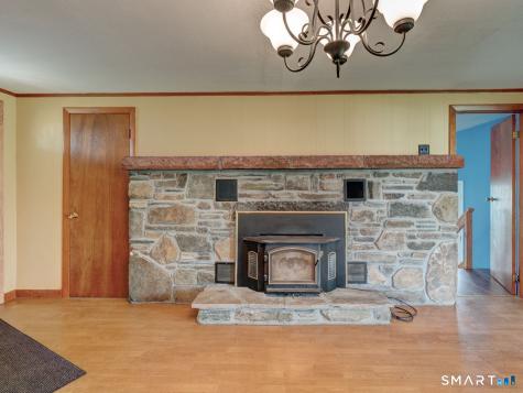13 Litchfield Avenue Killingly CT 06263