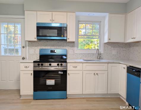 5 Ridge Hollow Road West Haven CT 06516
