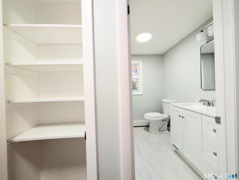 5 Ridge Hollow Road West Haven CT 06516