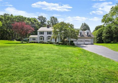 53 Round Hill Drive Fairfield CT 06824