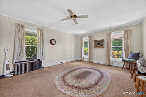 138 Old Norwich Road Waterford CT 06375