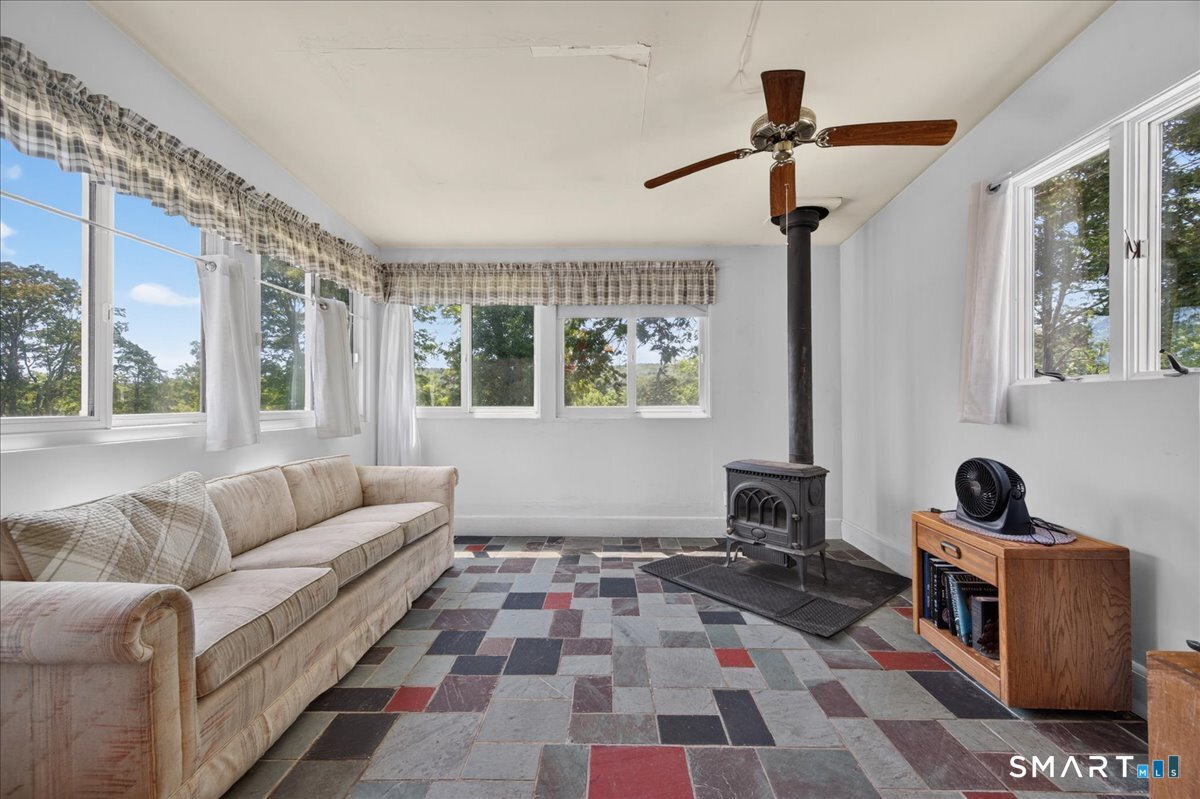 138 Old Norwich Road Waterford CT 06375
