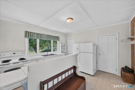 138 Old Norwich Road Waterford CT 06375