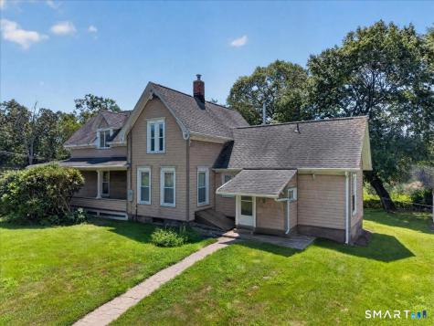 138 Old Norwich Road Waterford CT 06375