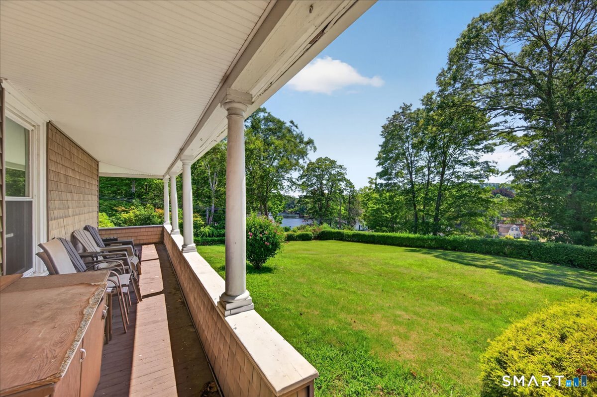 138 Old Norwich Road Waterford CT 06375