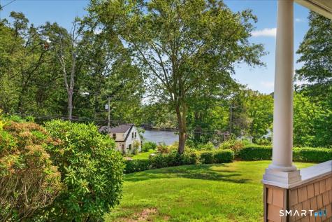 138 Old Norwich Road Waterford CT 06375