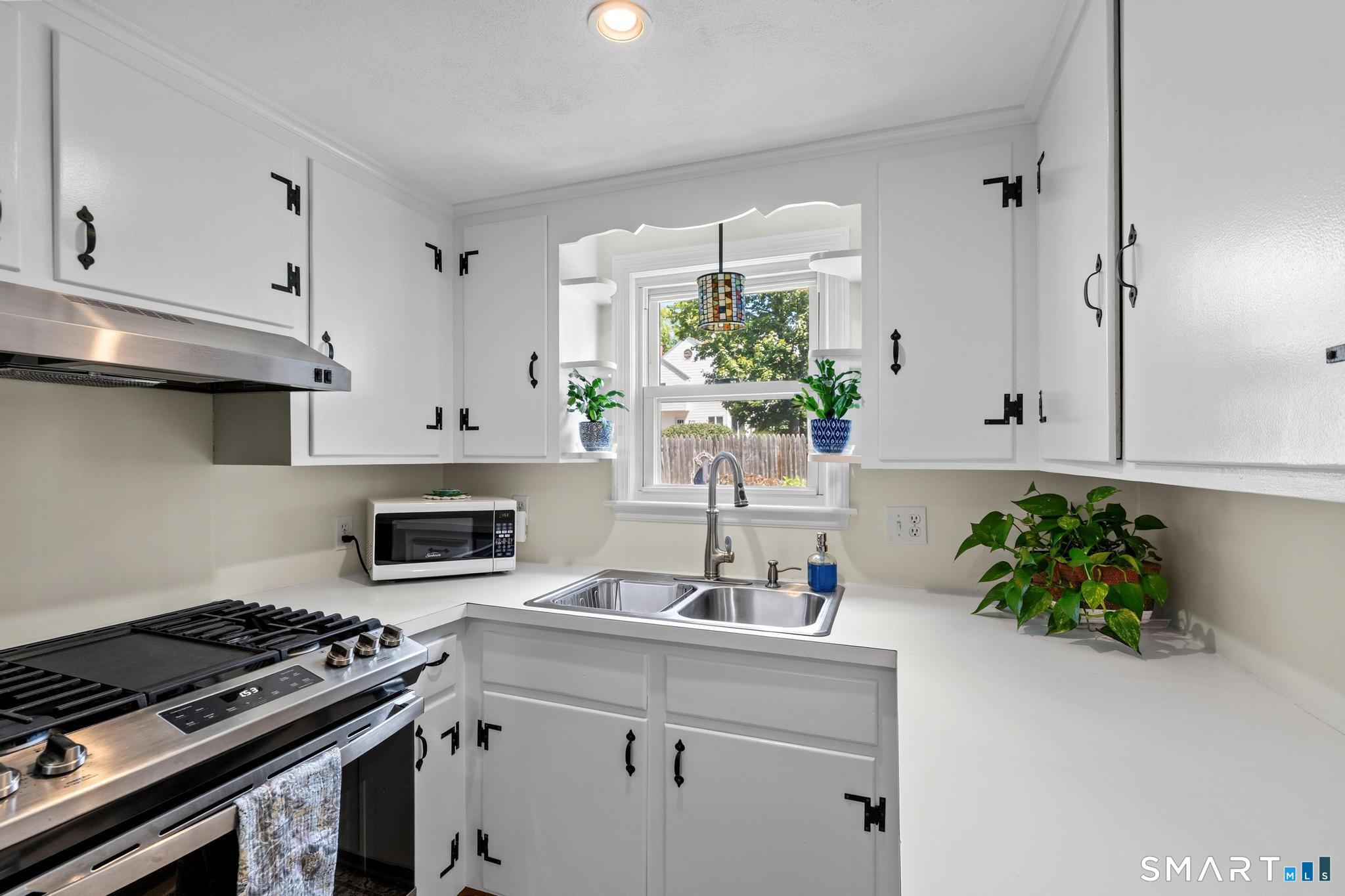 30 Sylvan Avenue West Hartford CT 06107