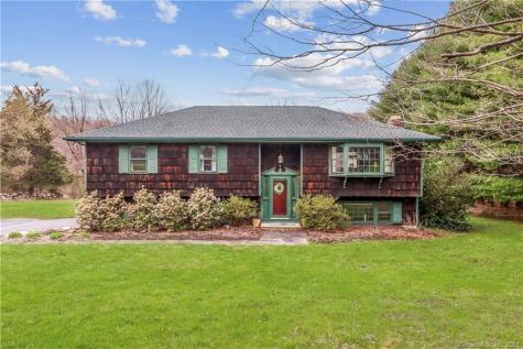 8 Hearthstone Terrace New Milford CT 06776