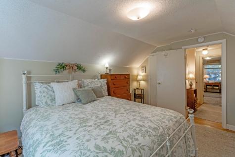 14 Gordon Street Simsbury CT 06070