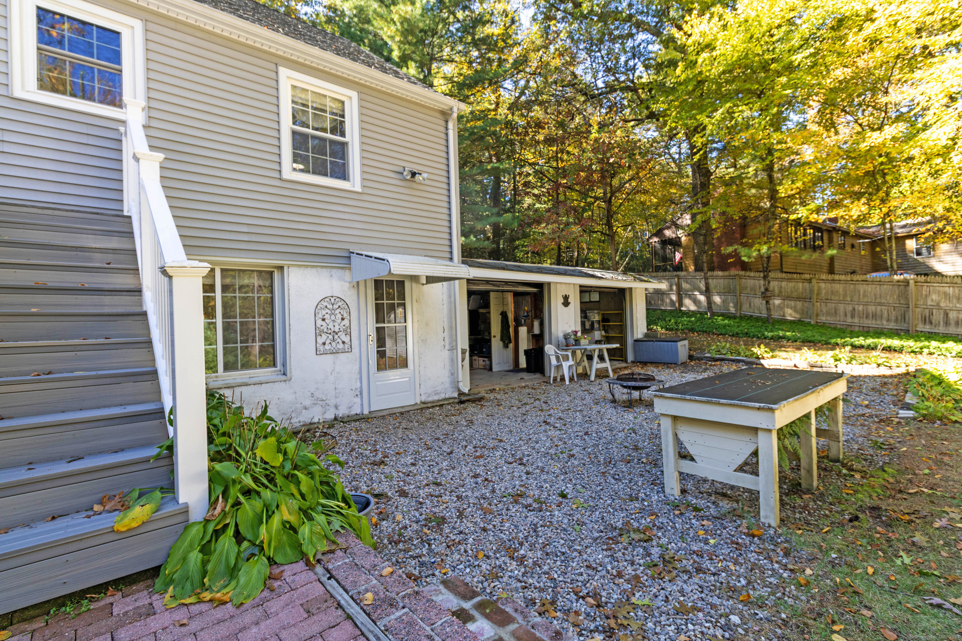 14 Gordon Street Simsbury CT 06070