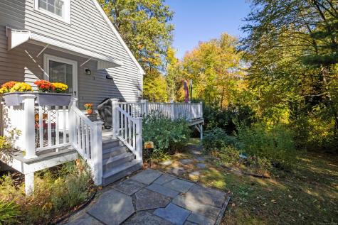 14 Gordon Street Simsbury CT 06070