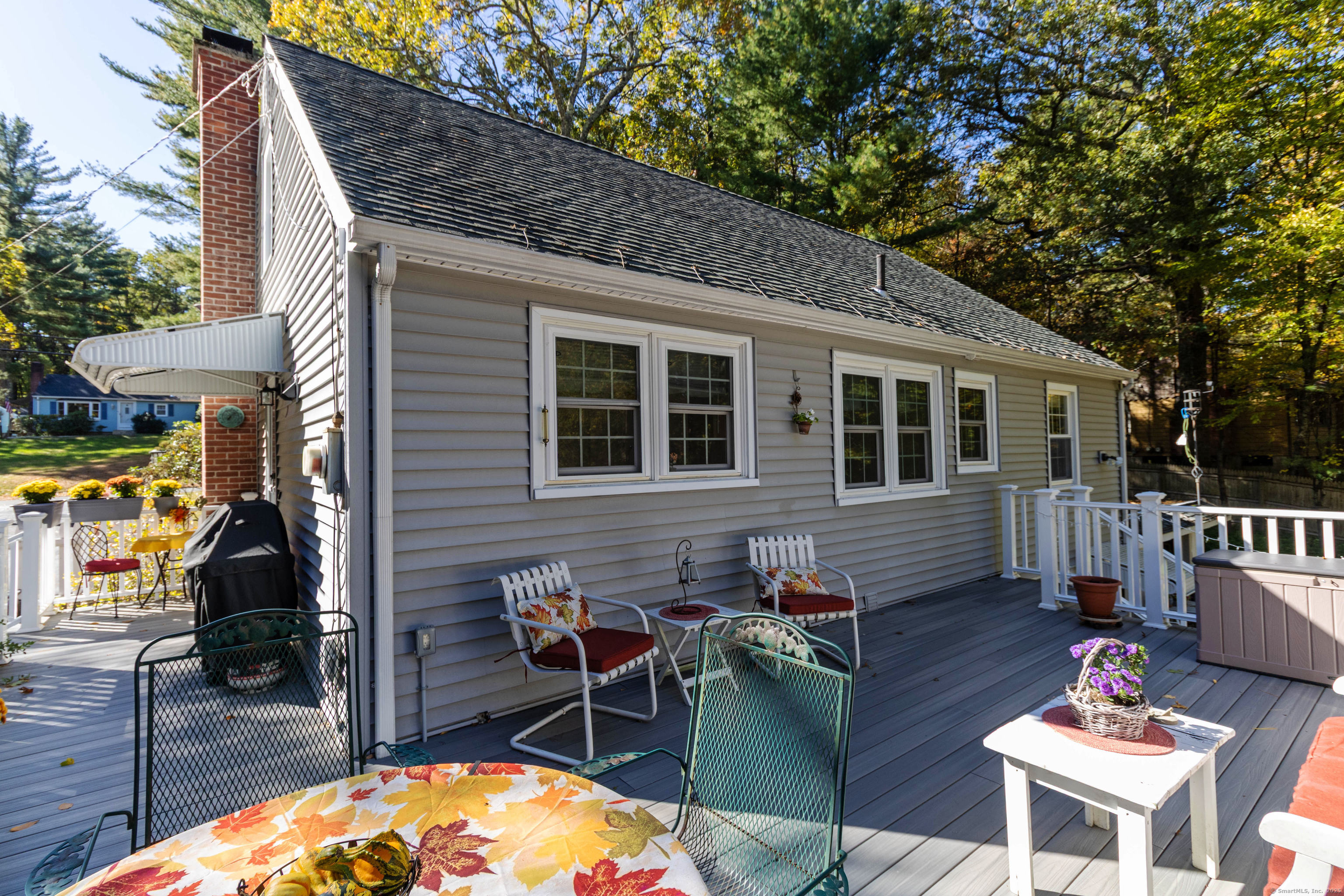 14 Gordon Street Simsbury CT 06070