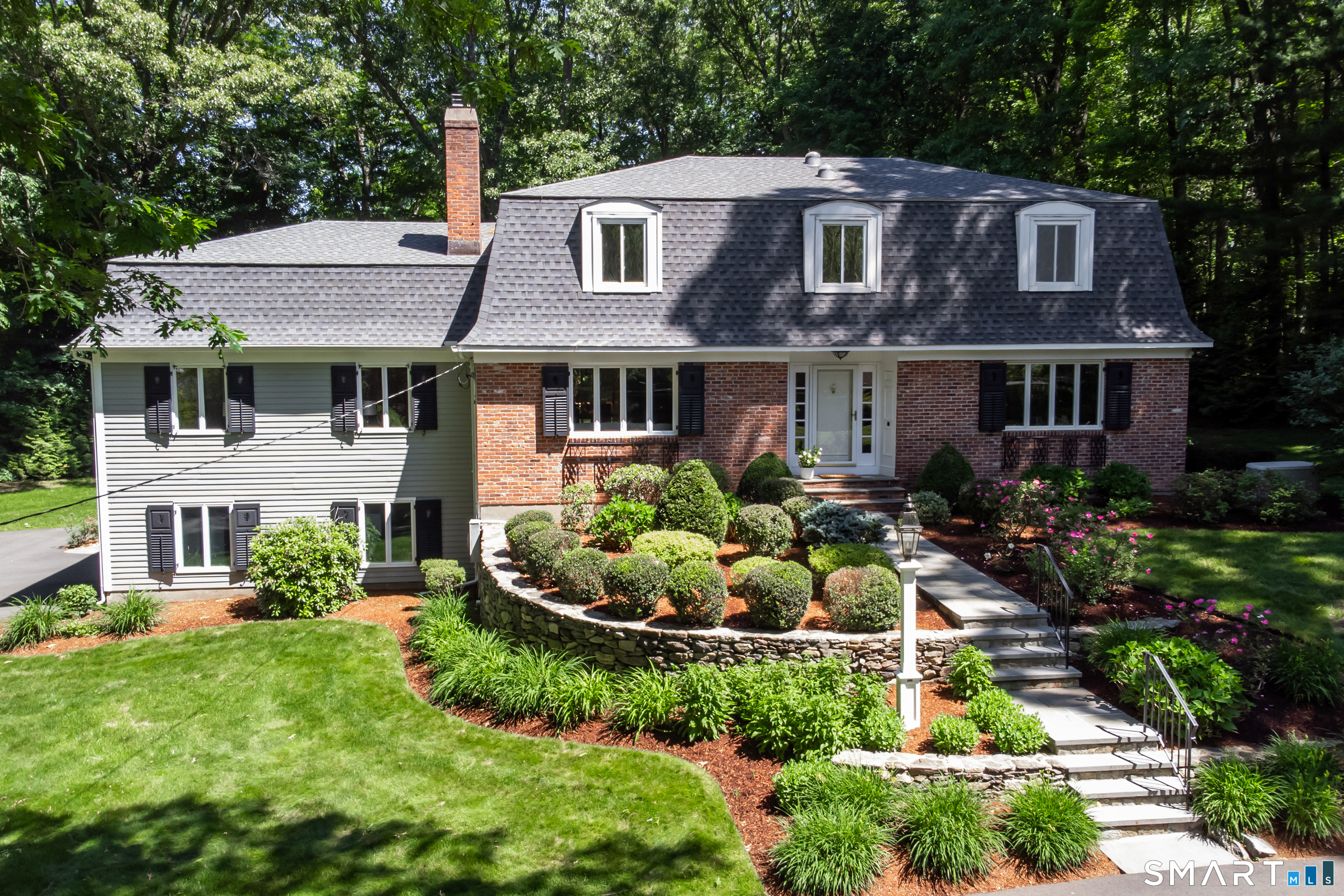 400 Beacon Hill Drive Cheshire CT 06410
