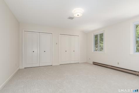 400 Beacon Hill Drive Cheshire CT 06410