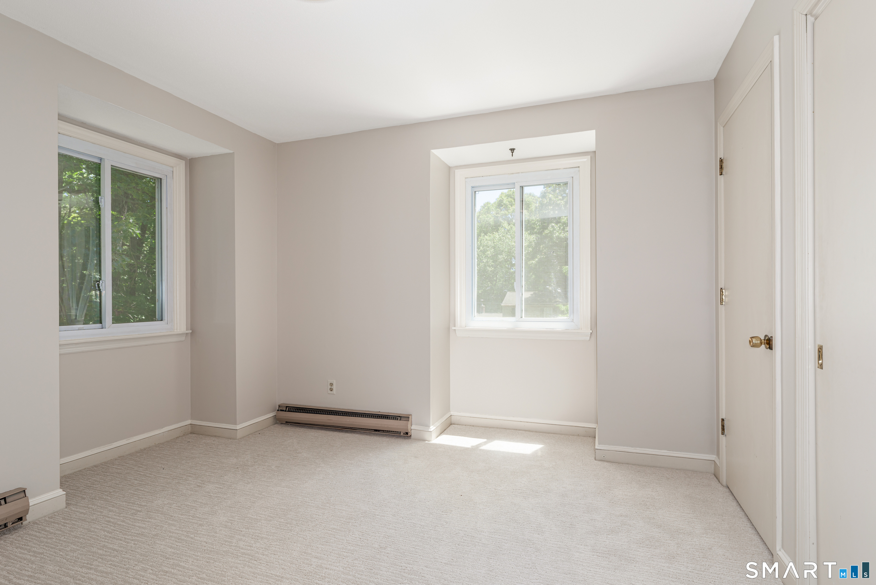 400 Beacon Hill Drive Cheshire CT 06410