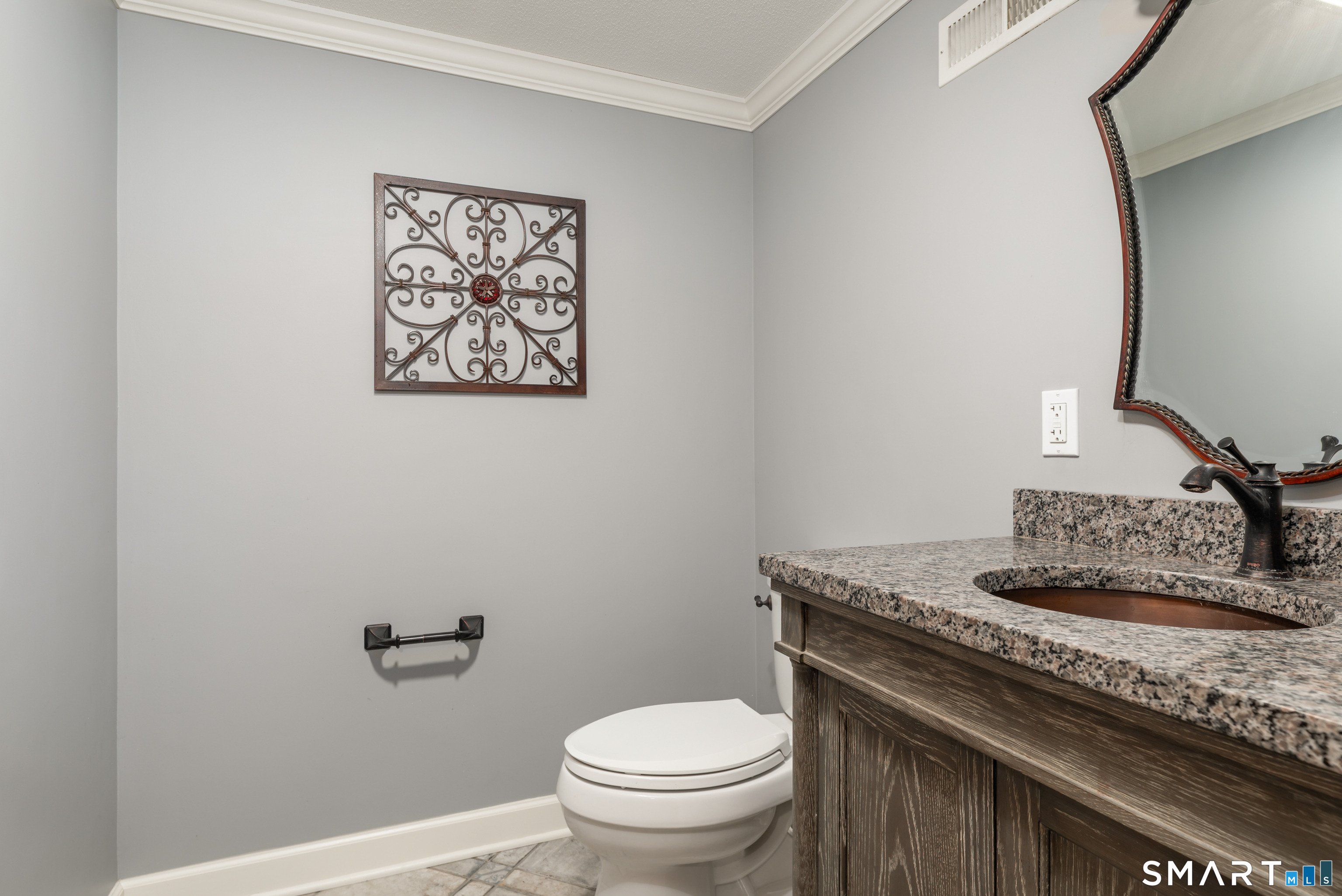 400 Beacon Hill Drive Cheshire CT 06410