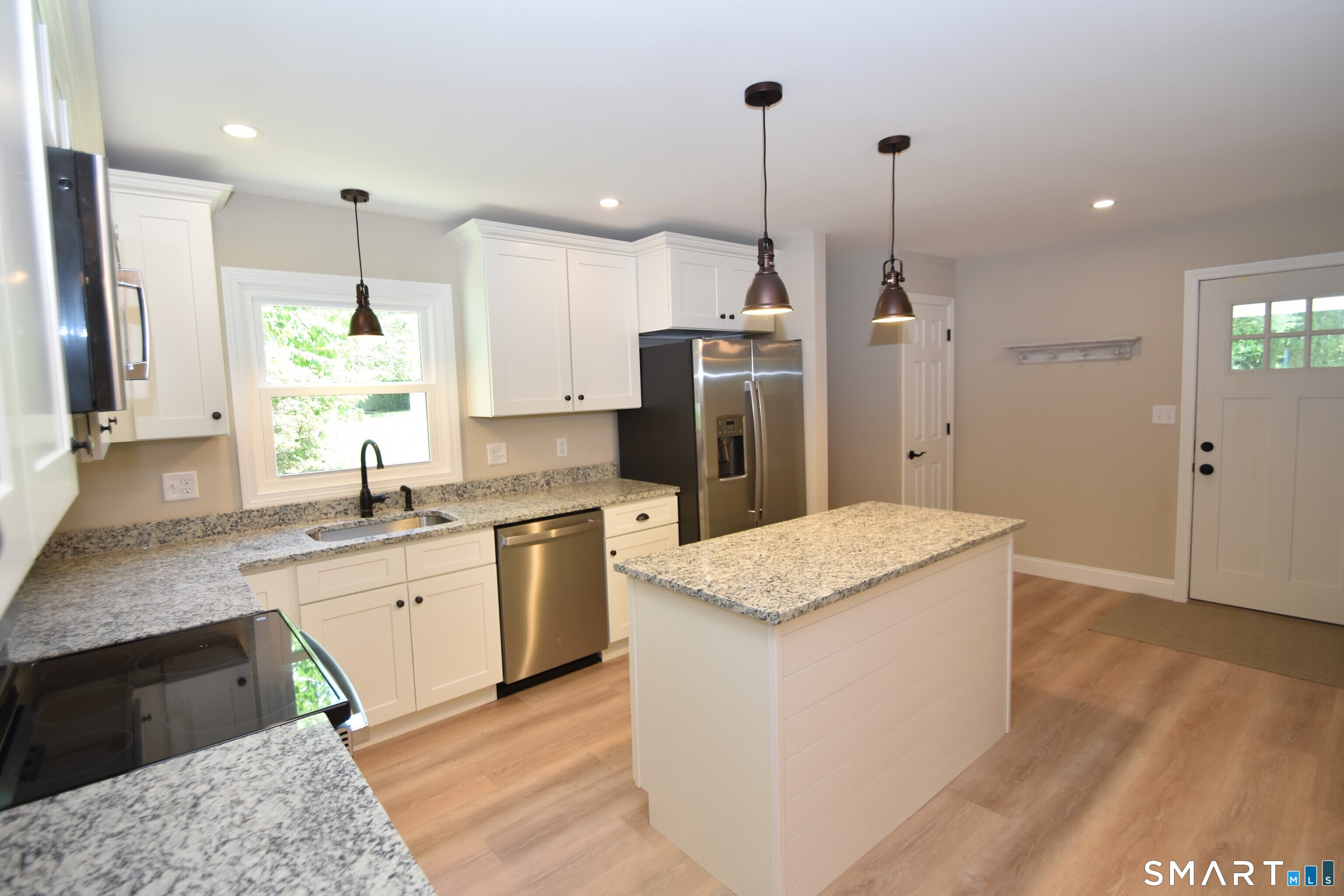 82 Landers Road East Hartford CT 06118