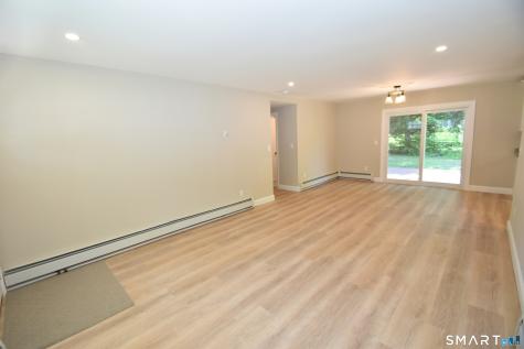 82 Landers Road East Hartford CT 06118