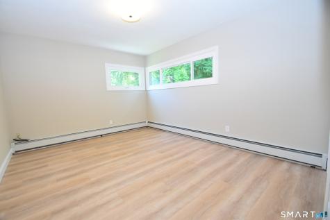 82 Landers Road East Hartford CT 06118