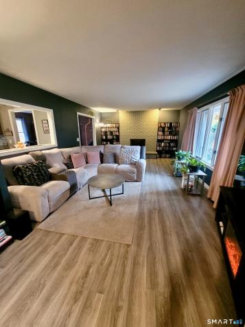 69 Sherwood Lane Norwich CT 06360